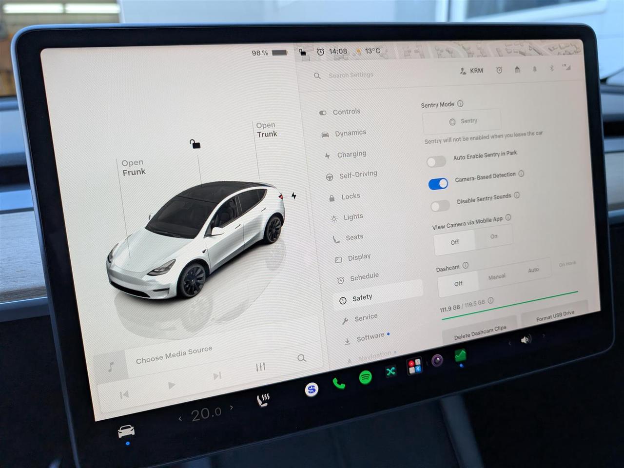 2022 Tesla Model Y LONG RANGE AWD - DUAL MOTOR Photo