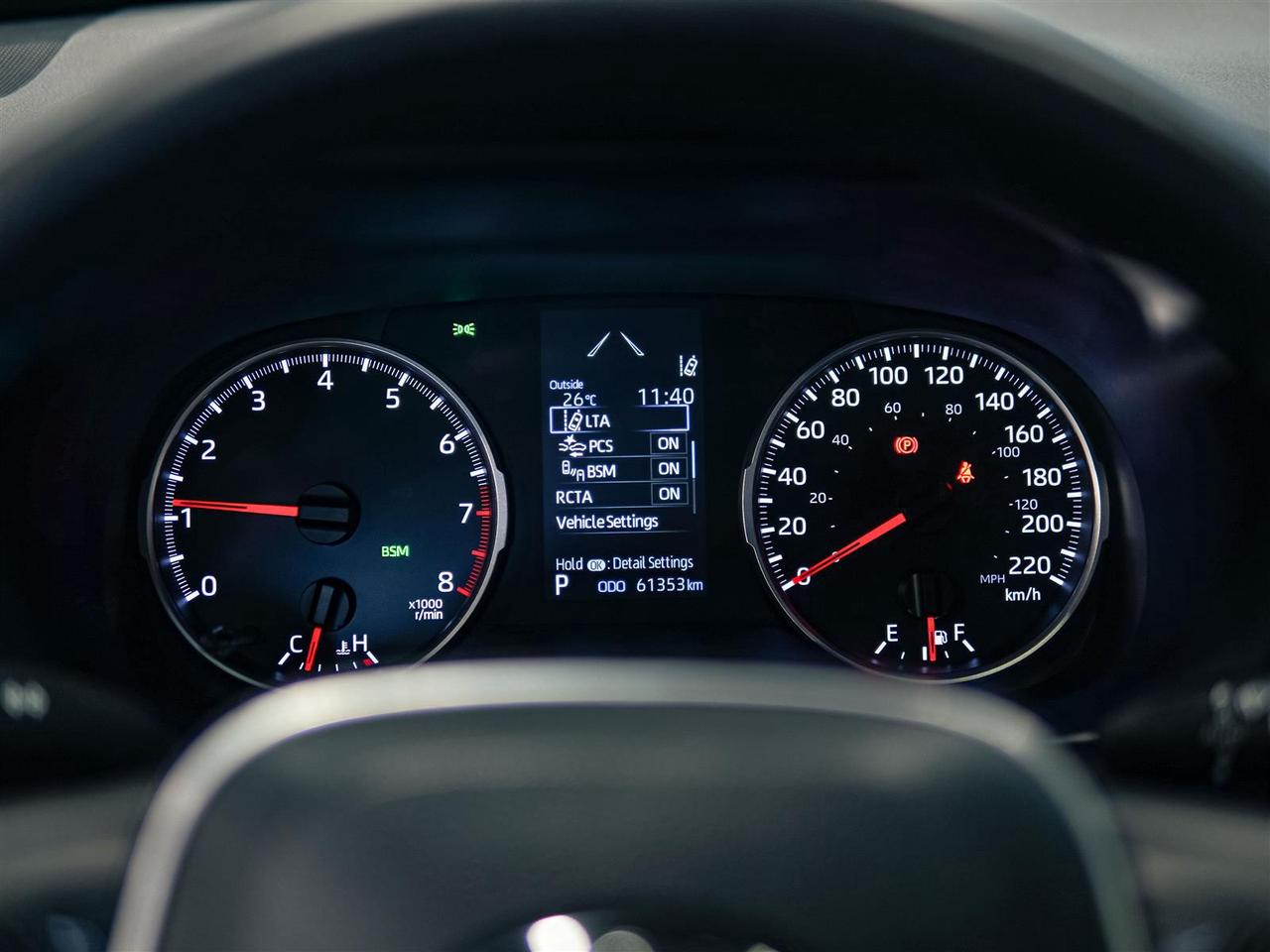 2021 Toyota RAV4 XLE AWD | PREMIUM | LEATHER | NO ACCIDENTS Photo