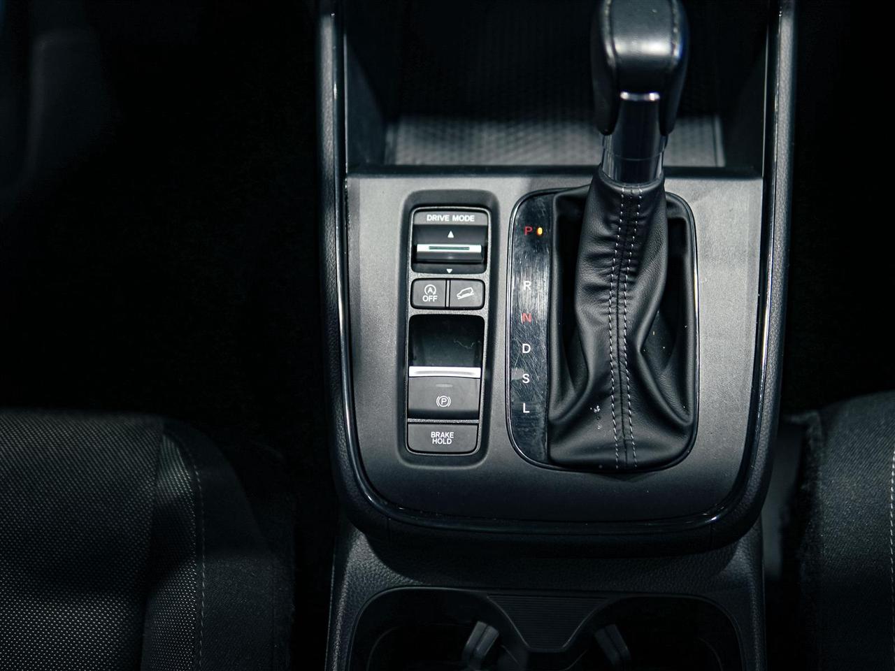 2025 Honda CR-V SPORT AWD | NO ACCIDENTS | SUNROOF Photo