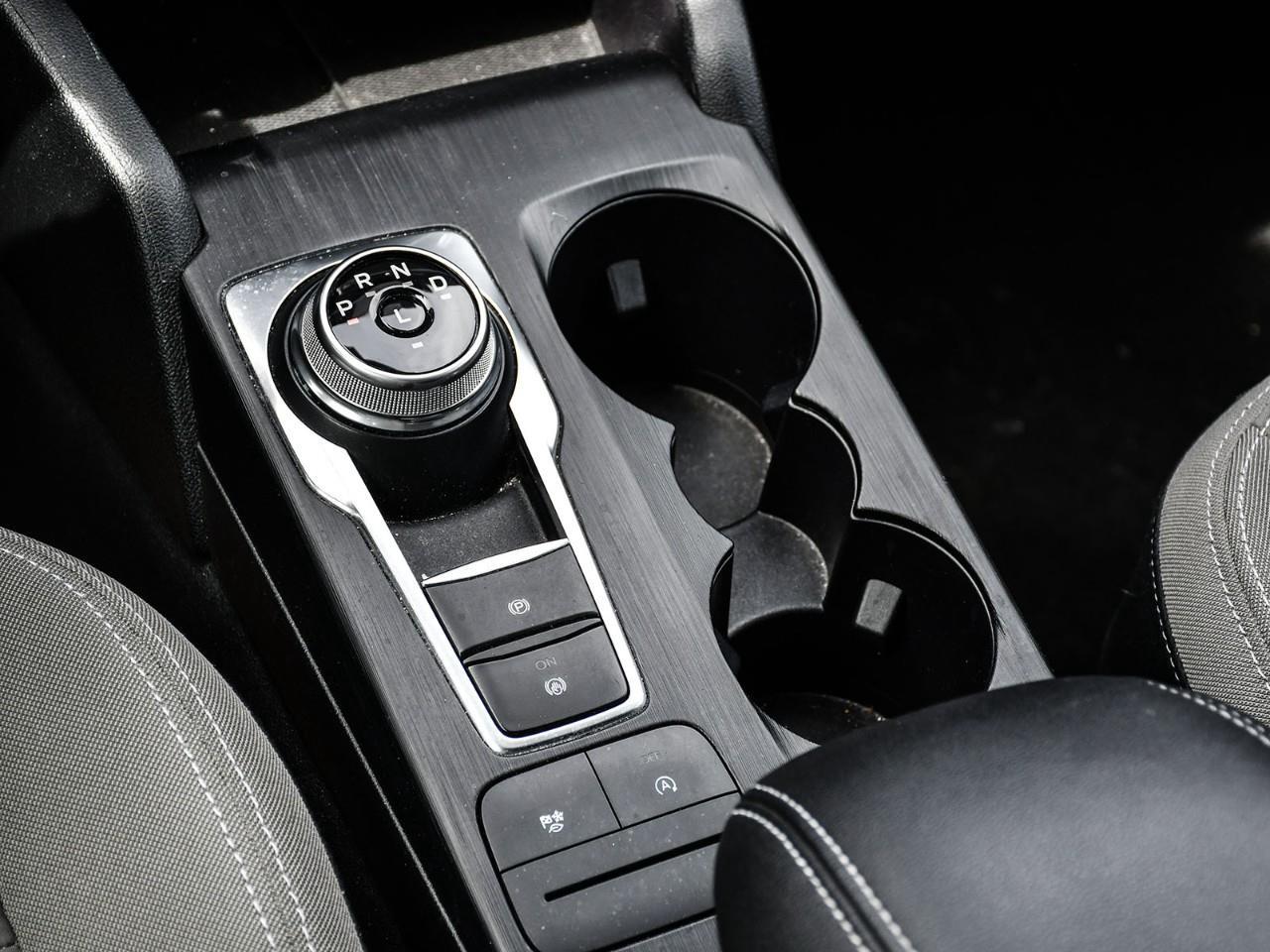 2022 Ford Escape NAV | HTD SEATS | HTD STEERING | REMOTE START | ADAPTIVE CRUISE Photo
