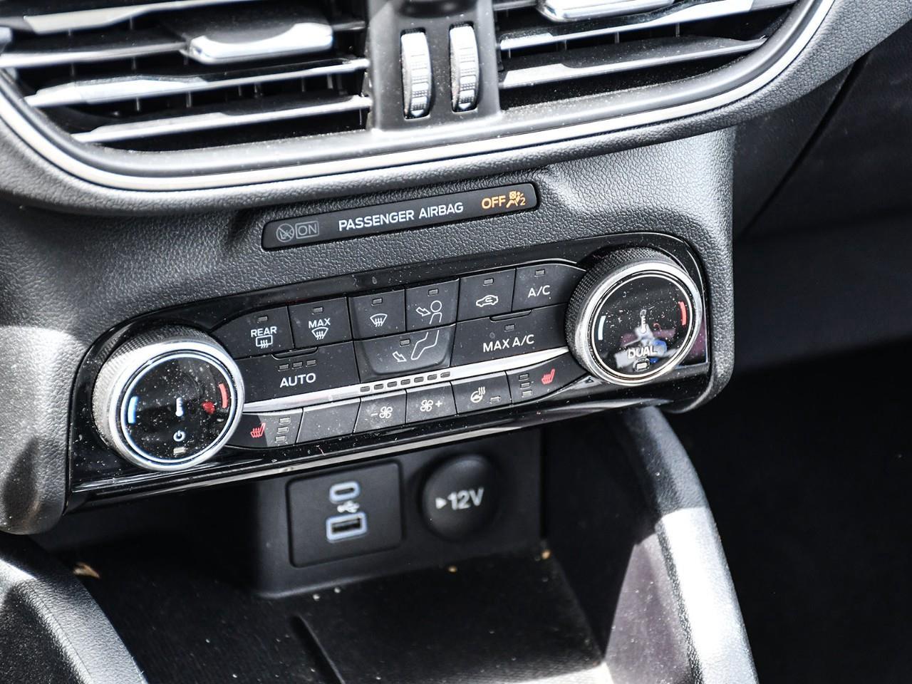 2022 Ford Escape NAV | HTD SEATS | HTD STEERING | REMOTE START | ADAPTIVE CRUISE Photo
