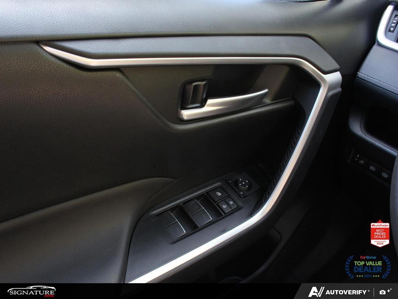 2025 Toyota RAV4 XLE AWD No Accident Sunroof Carplay BSM Photo