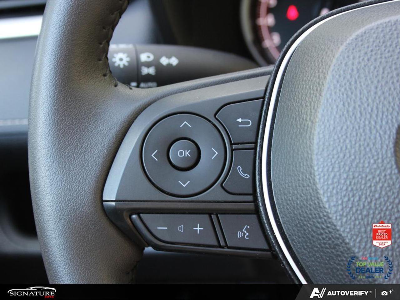 2025 Toyota RAV4 XLE AWD No Accident Sunroof Carplay BSM Photo
