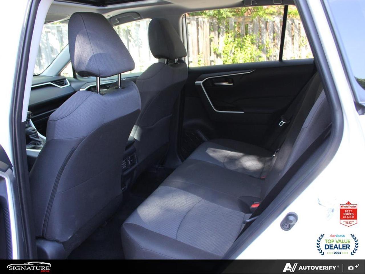 2025 Toyota RAV4 XLE AWD No Accident Sunroof Carplay BSM Photo