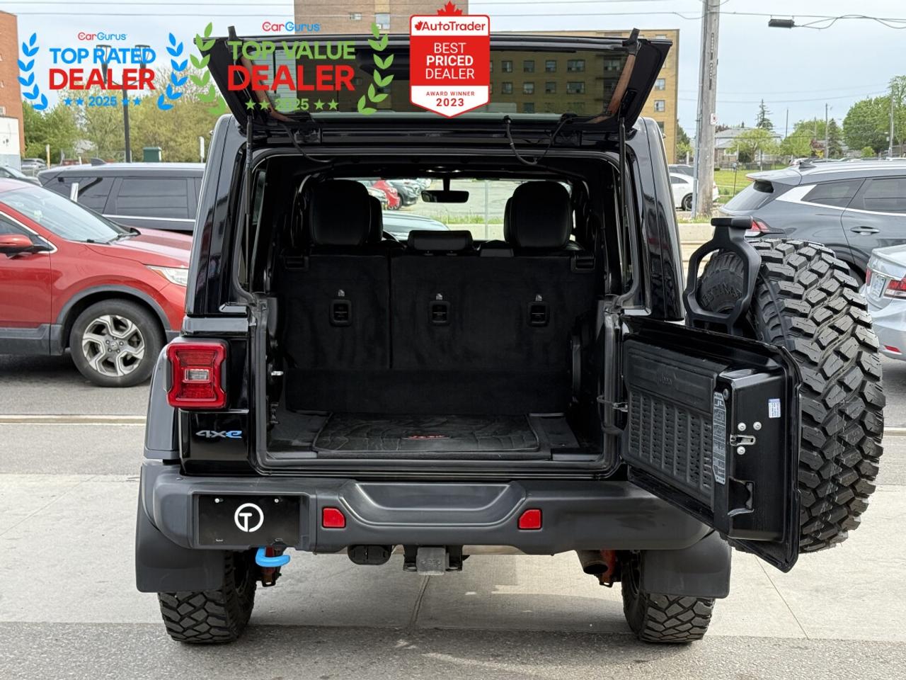 2022 Jeep Wrangler 4xe UNLIMITED RUBICON | ALPINE | DUAL TOP GROUP OPTION Photo