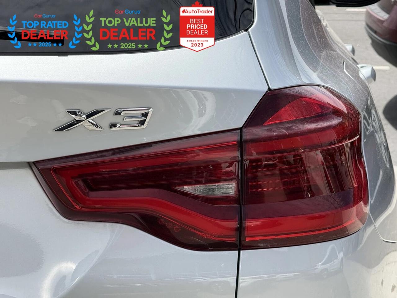 2018 BMW X3 PREMIUM PKG | SERVICED AT BMW | PANO | APPLE CARPLAY Photo