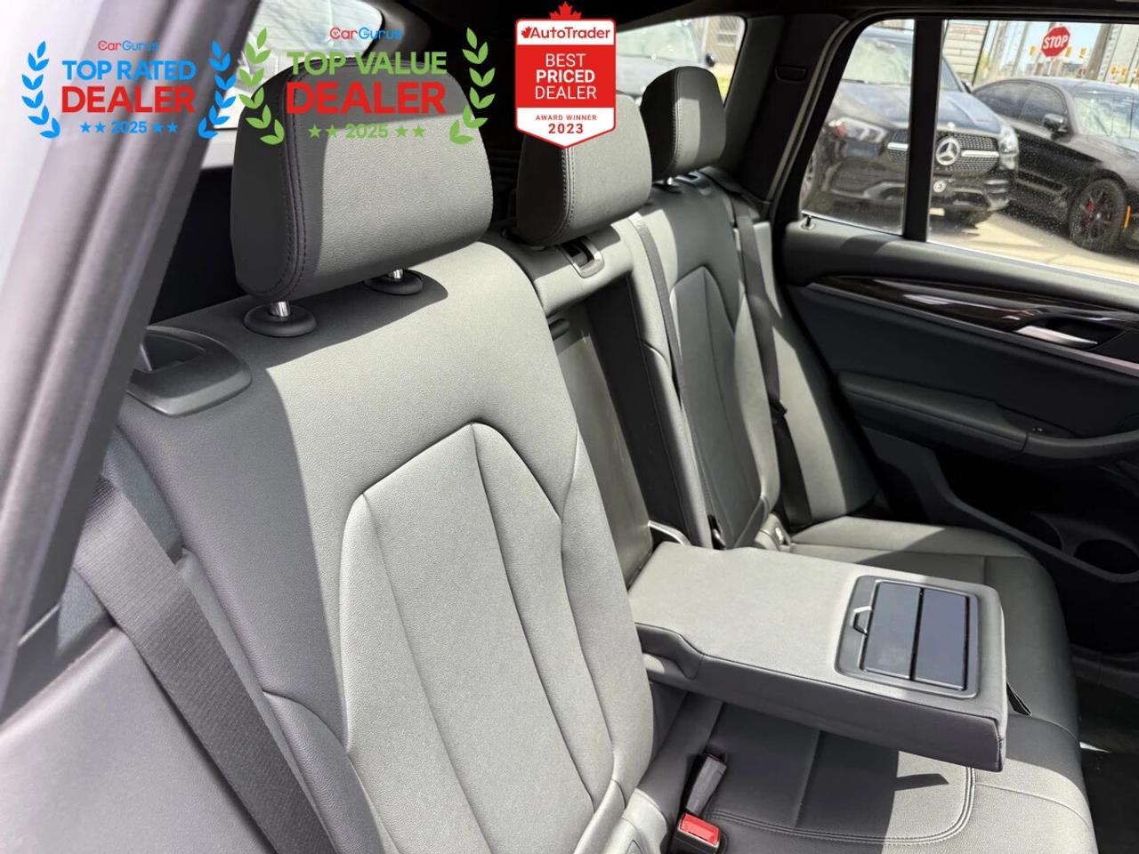 2018 BMW X3 PREMIUM PKG | SERVICED AT BMW | PANO | APPLE CARPLAY Photo
