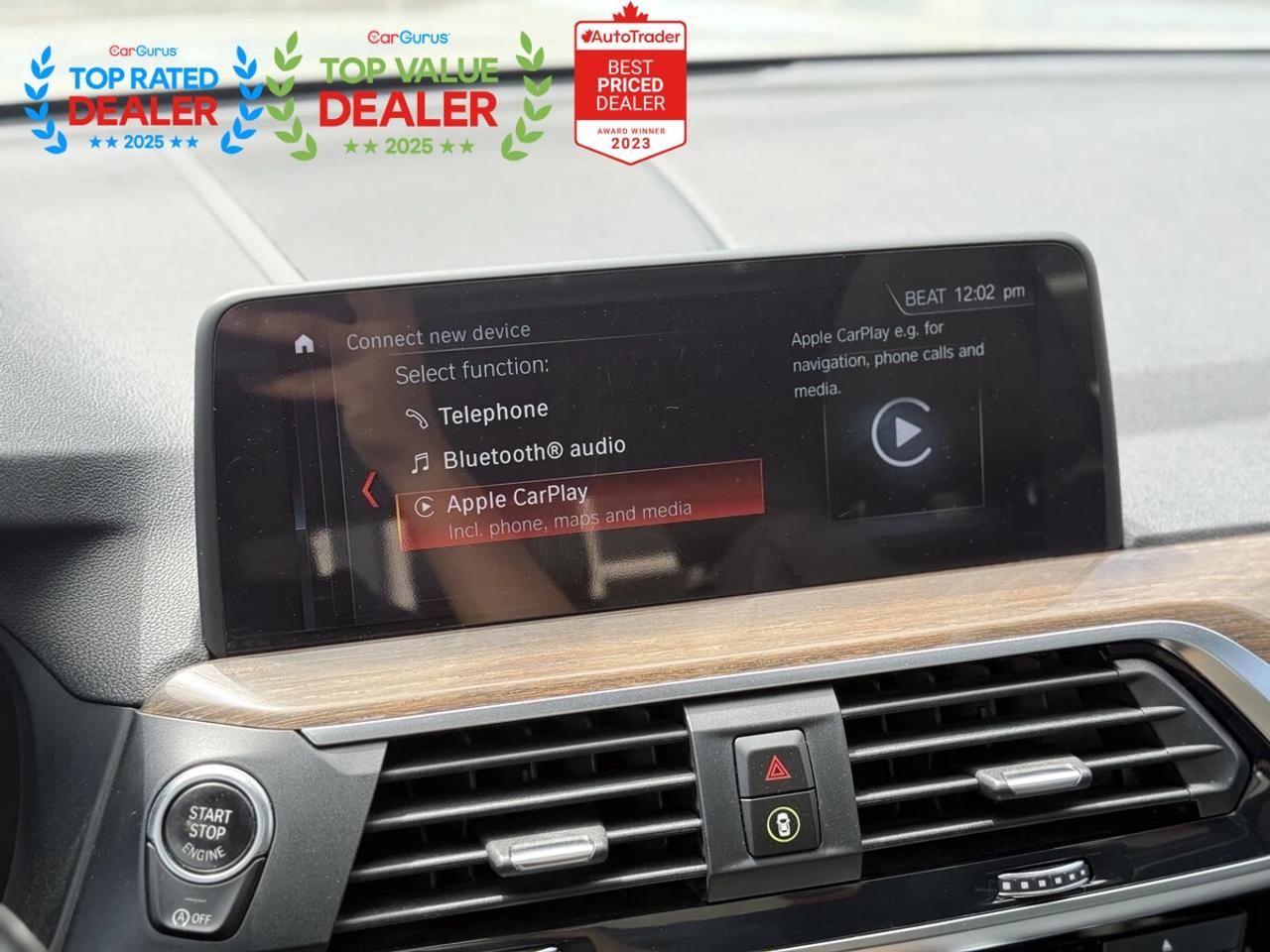 2018 BMW X3 PREMIUM PKG | SERVICED AT BMW | PANO | APPLE CARPLAY Photo