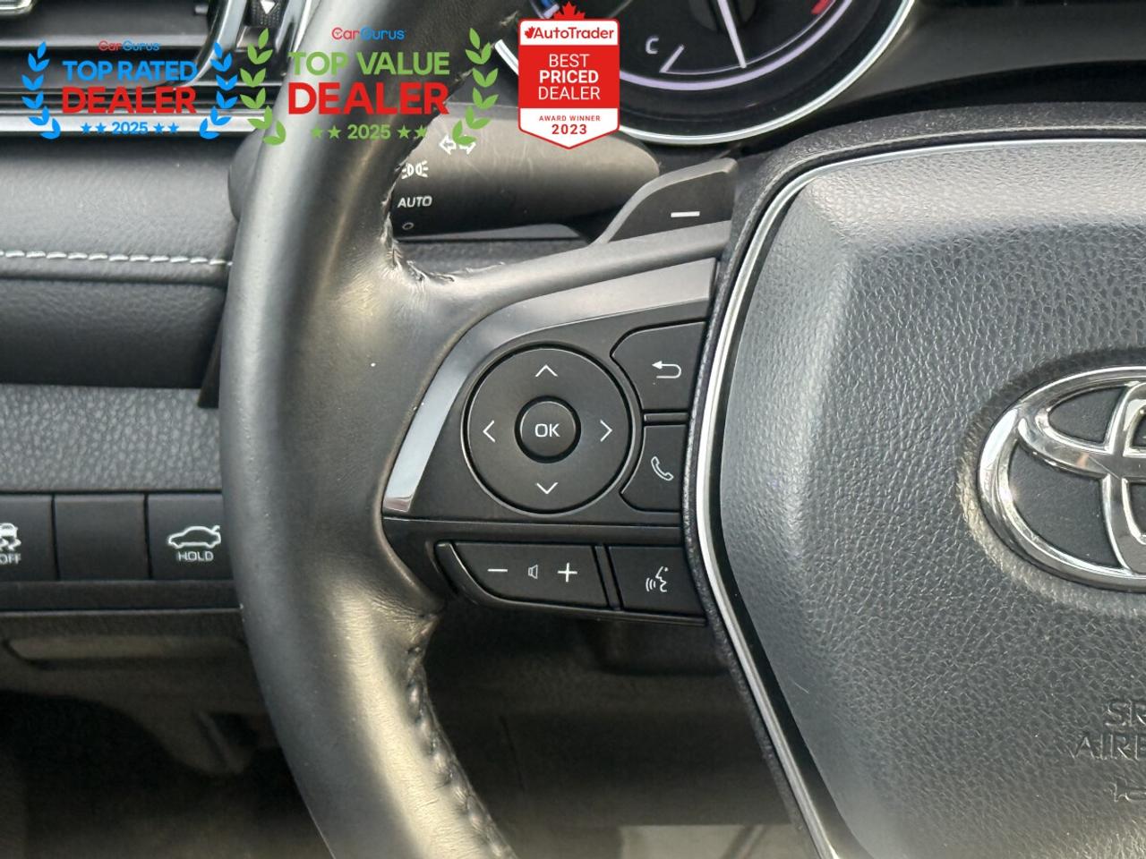 2020 Toyota Camry SE HYBRID | SUNROOF | REAR CAMERA | FINANCE Photo