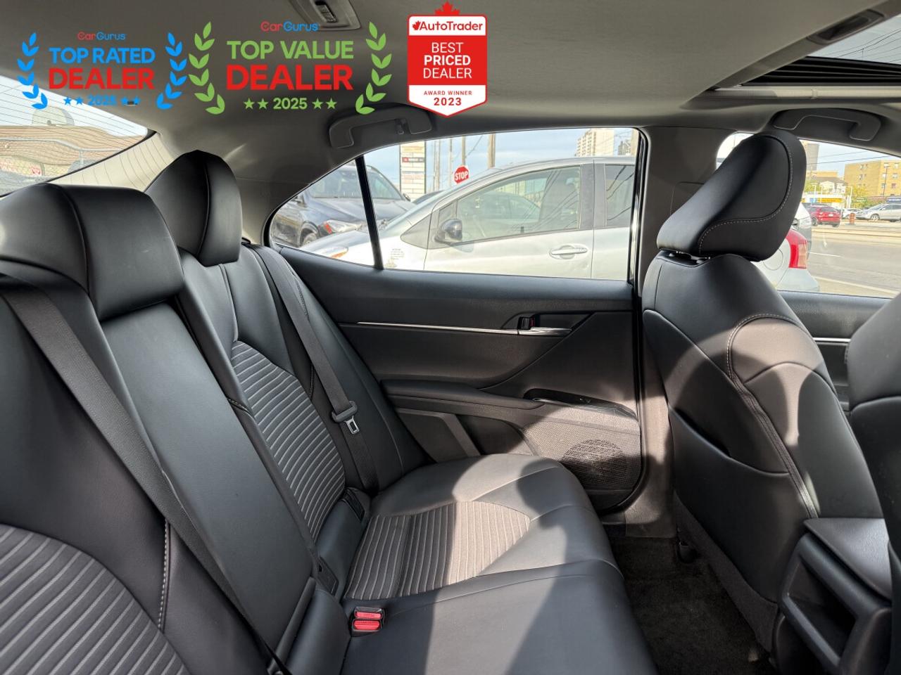 2020 Toyota Camry SE HYBRID | SUNROOF | REAR CAMERA | FINANCE Photo