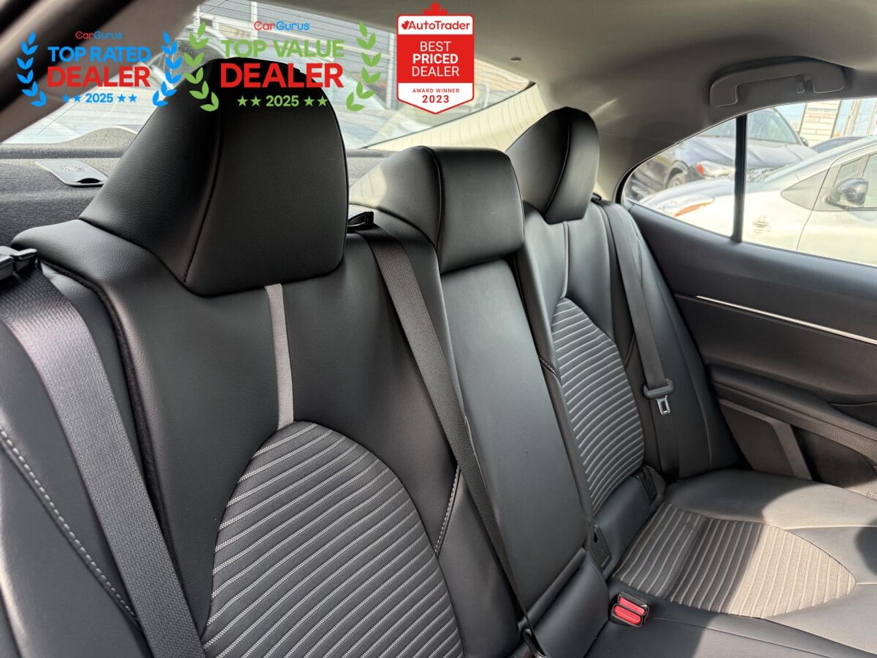 2020 Toyota Camry SE HYBRID | SUNROOF | REAR CAMERA | FINANCE Photo