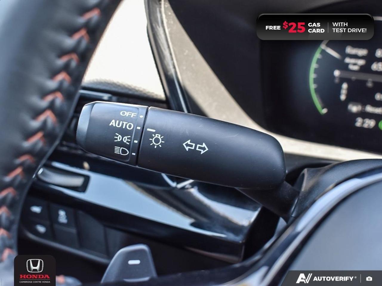2023 Honda CR-V Hybrid Touring POWER SUNROOF | REARVIEW CAMERA | APPLE CARPLAY™/ANDROID AUTO™ Photo