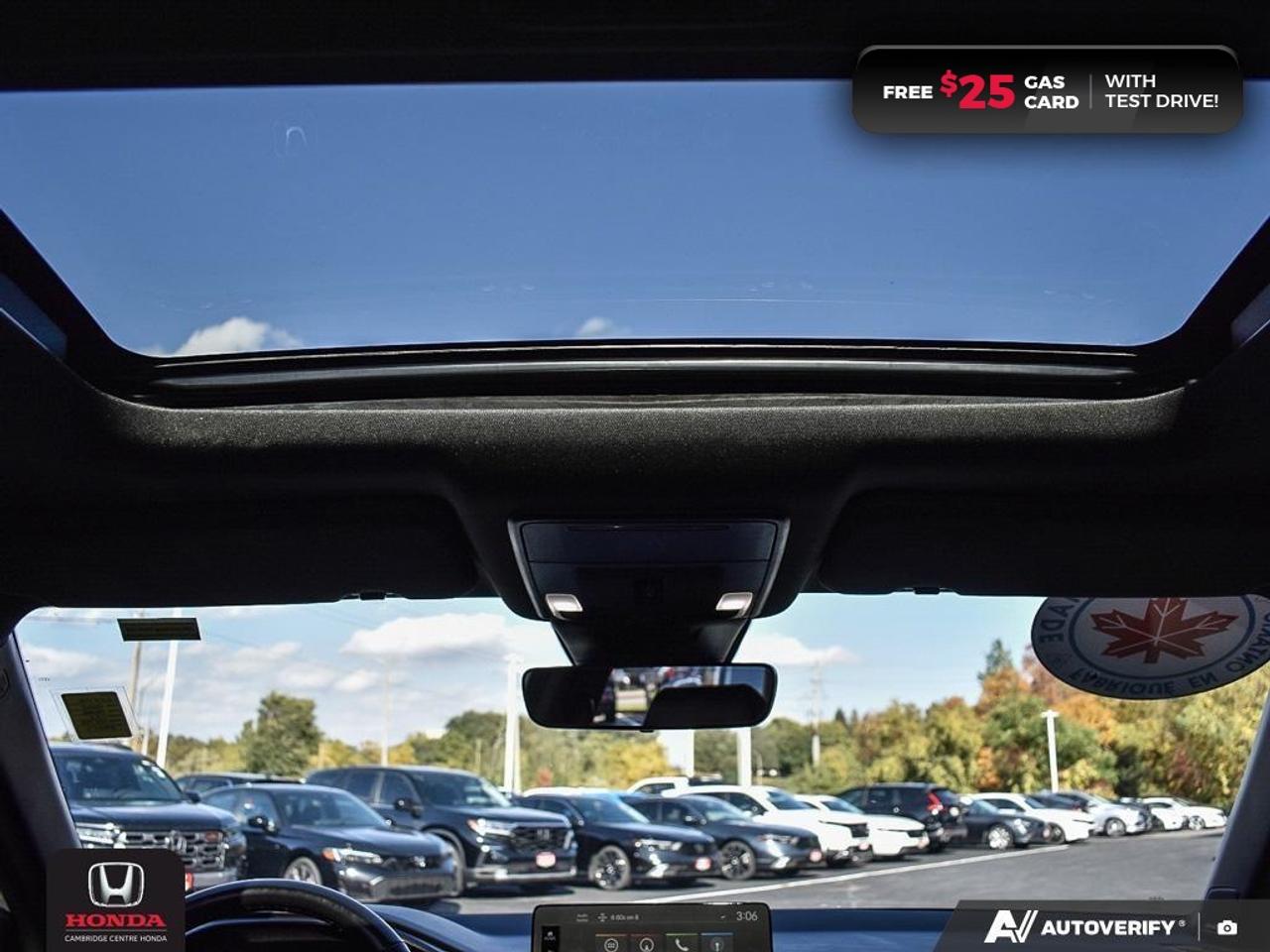 2023 Honda CR-V Hybrid Touring POWER SUNROOF | REARVIEW CAMERA | APPLE CARPLAY™/ANDROID AUTO™ Photo