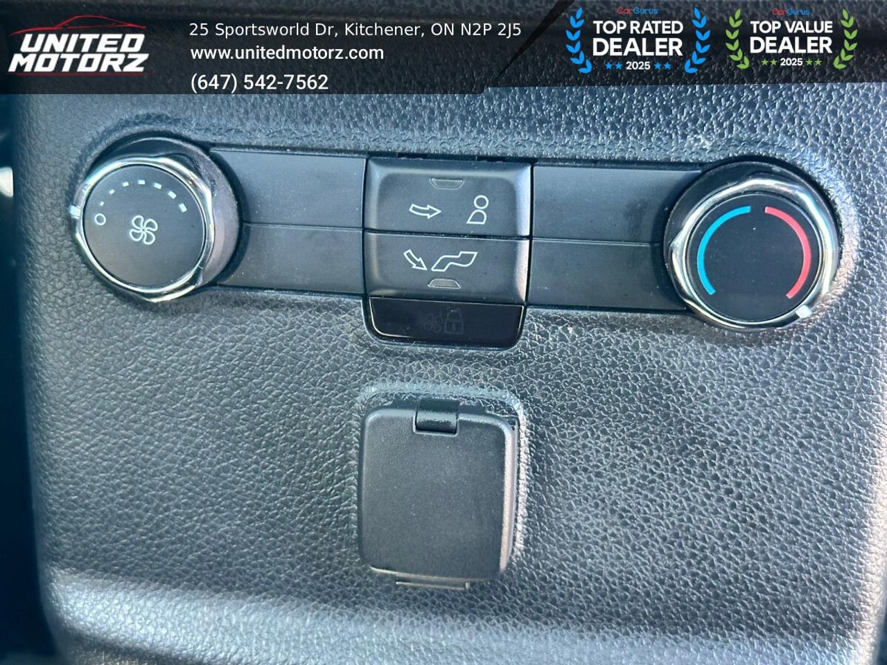2017 Ford Explorer XLT~SAFETY CERTIFIED~ Photo