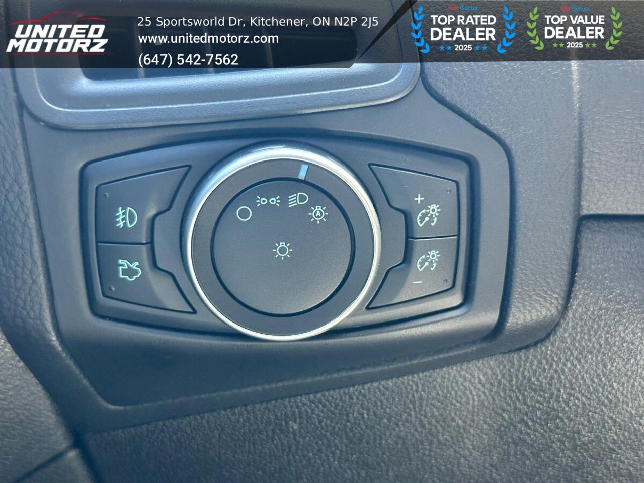 2017 Ford Focus SE~SAFETY CERTIFIED~ NO ACCIDENTS~ Photo