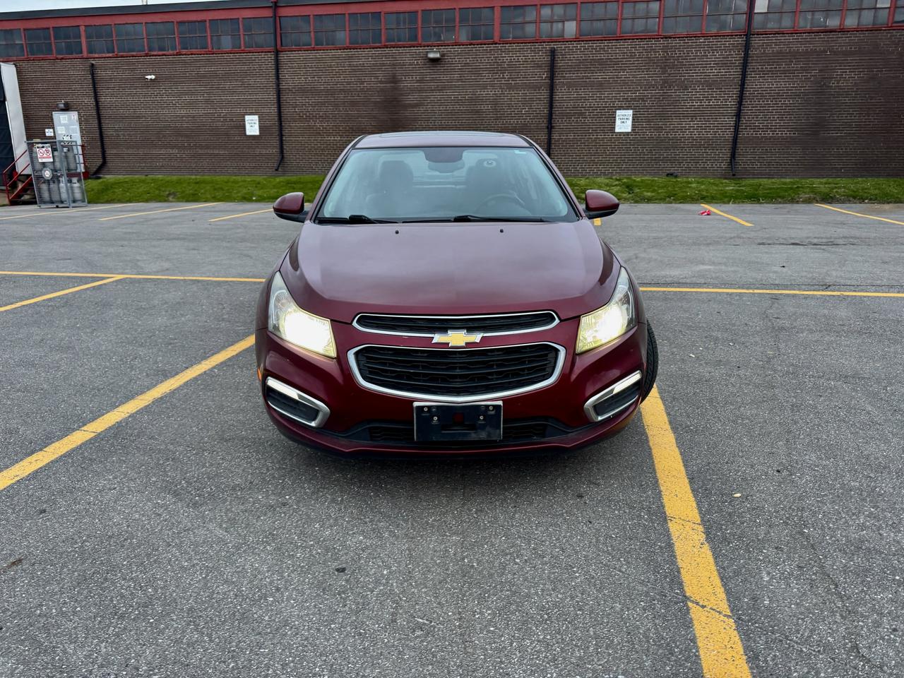 2015 Chevrolet Cruze 2LT Photo