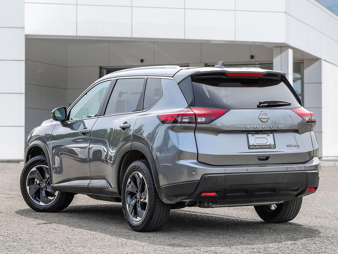 2024 Nissan Rogue SV MOONROOF Photo
