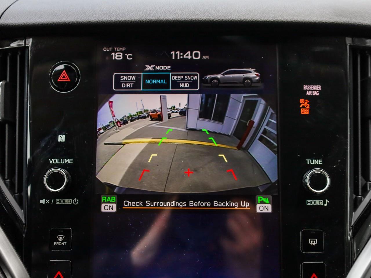 2025 Subaru Outback ONYX Photo
