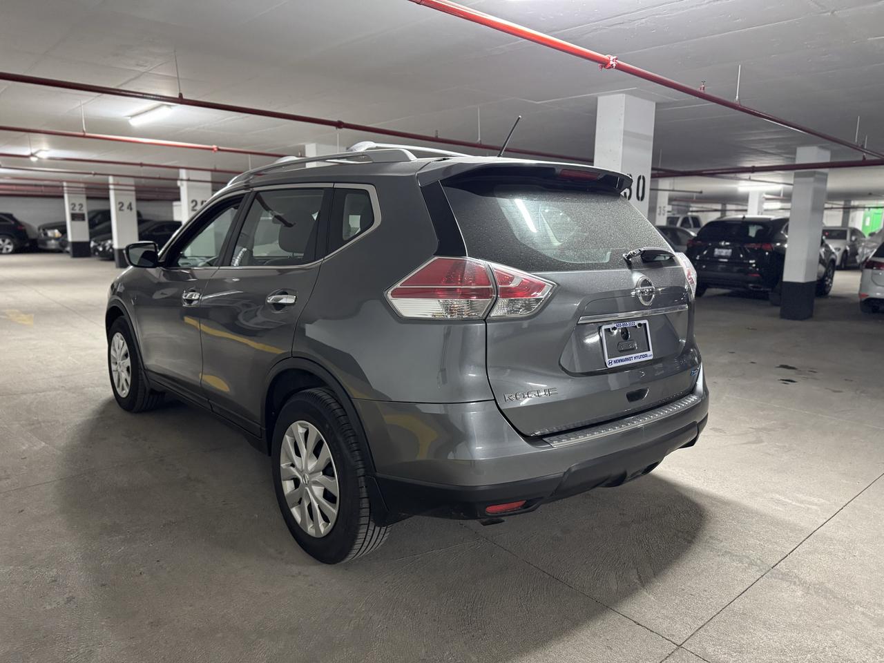 2015 Nissan Rogue S Photo