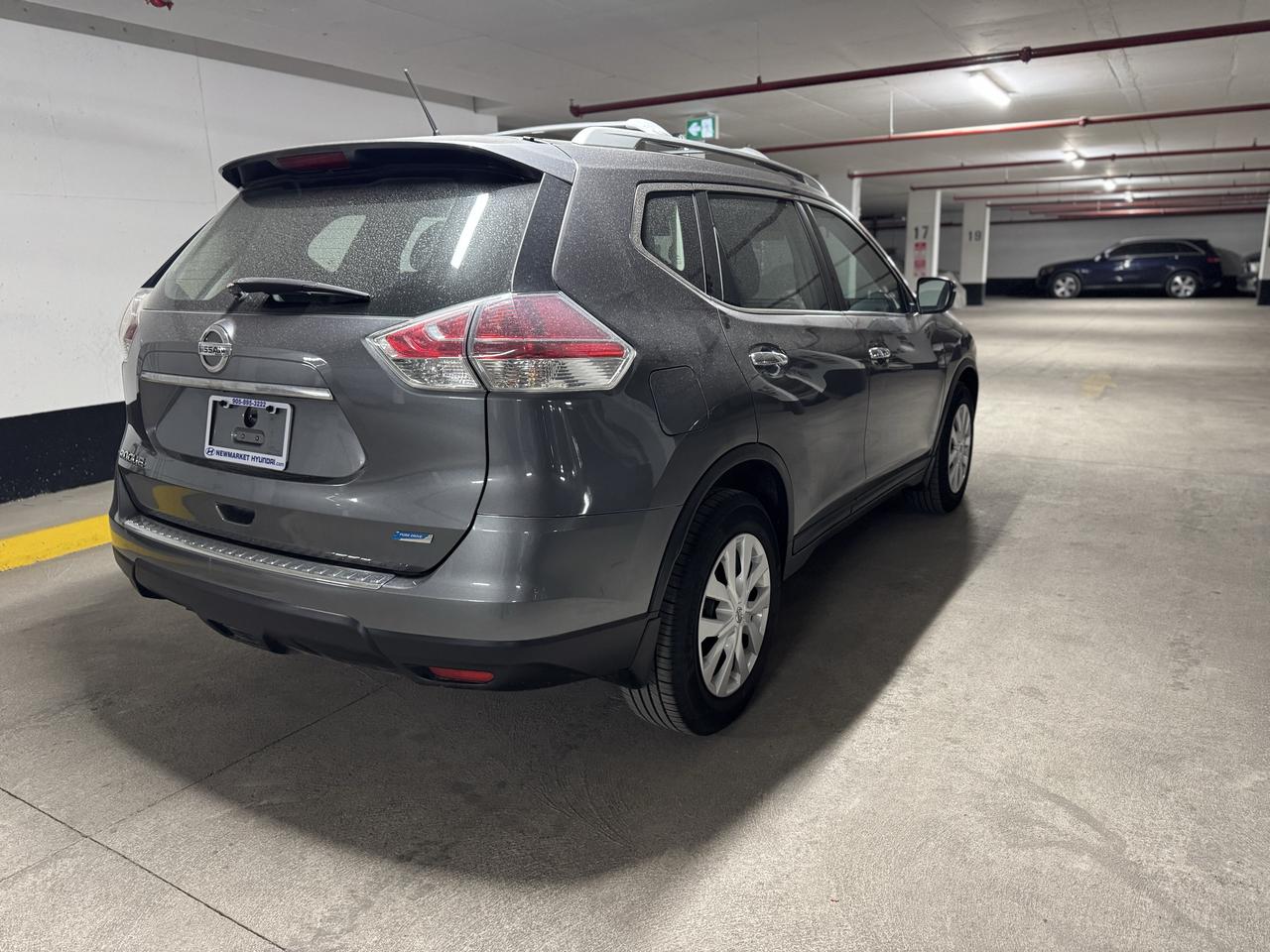 2015 Nissan Rogue S Photo