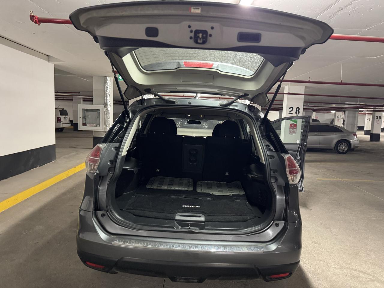 2015 Nissan Rogue S Photo
