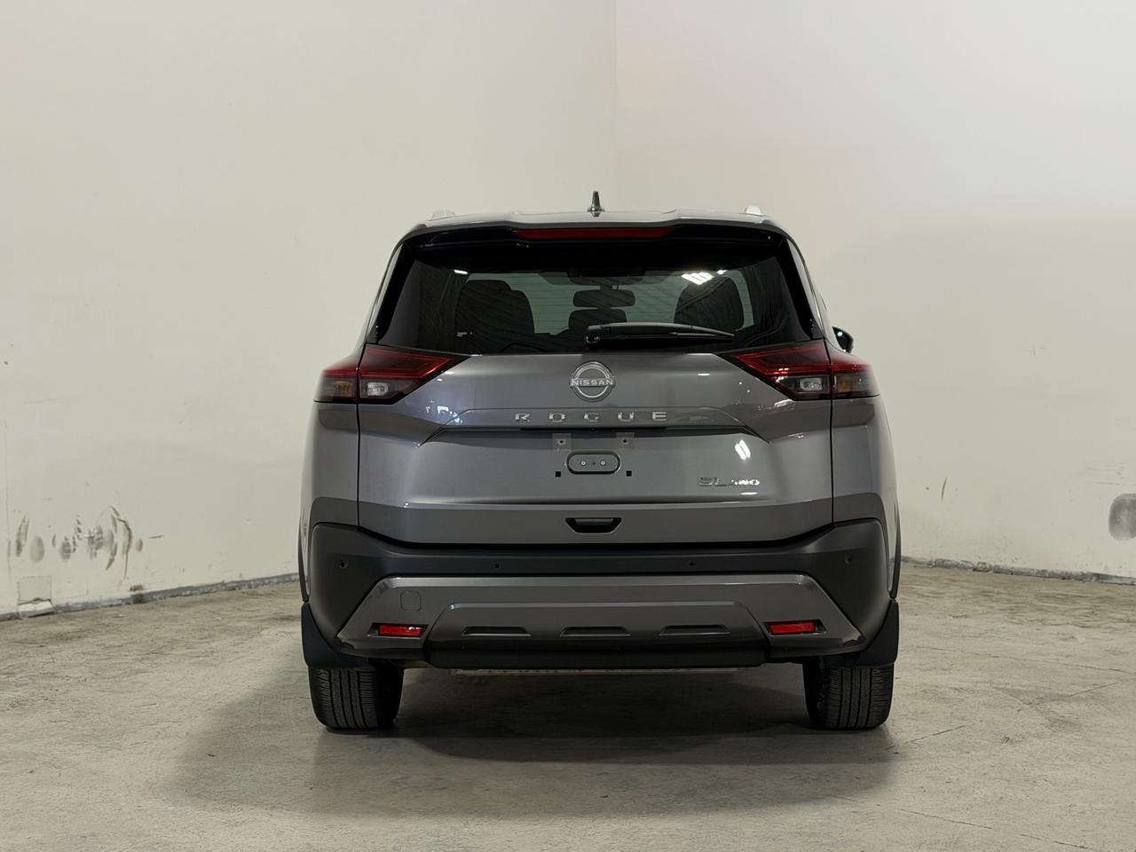 2023 Nissan Rogue AWD SL Photo4