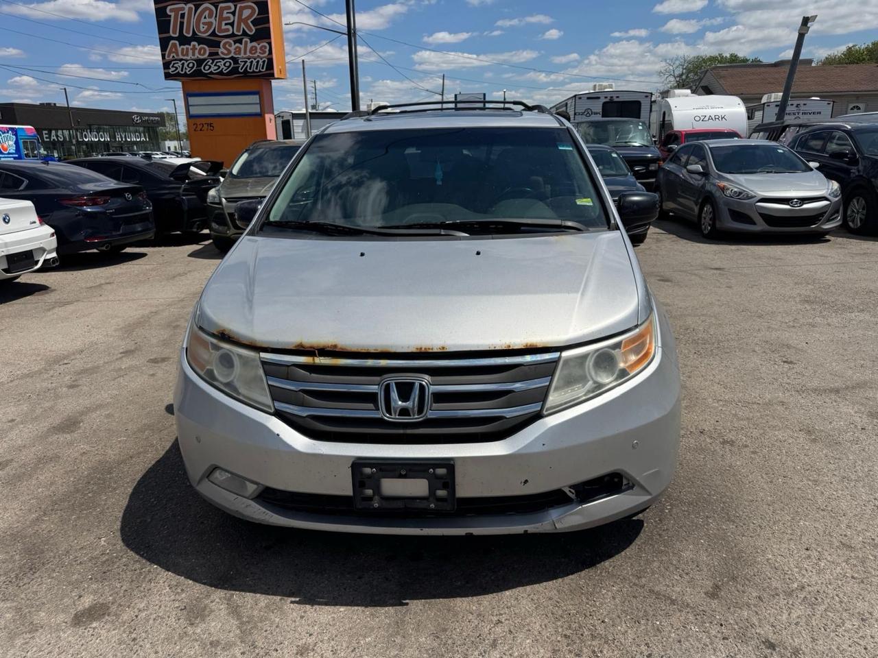 2012 Honda Odyssey AS IS, Touring, POWER STEERING ISSUE, RUNS GOOD Photo