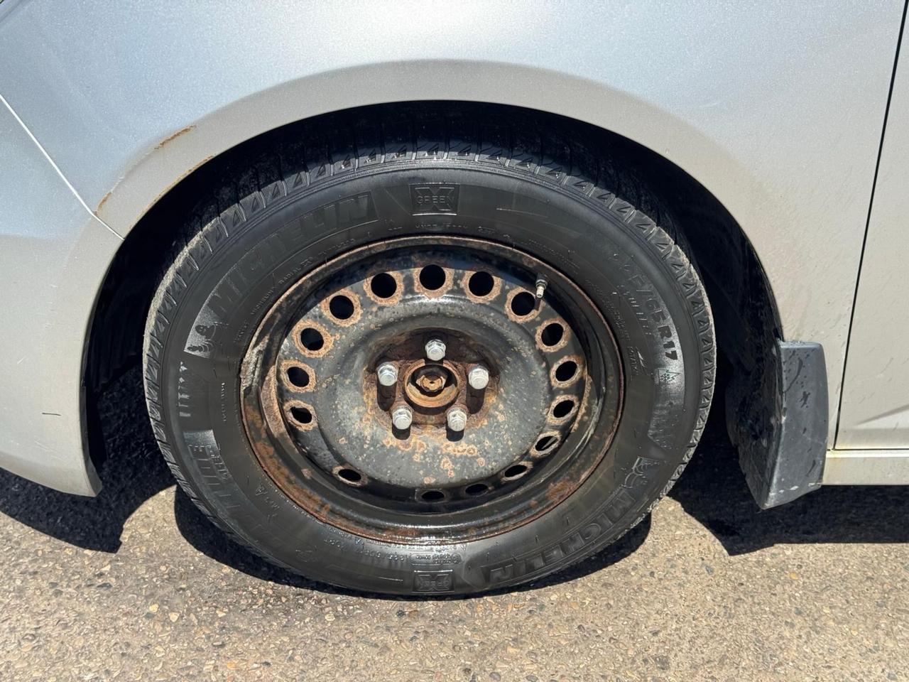 2012 Honda Odyssey AS IS, Touring, POWER STEERING ISSUE, RUNS GOOD Photo