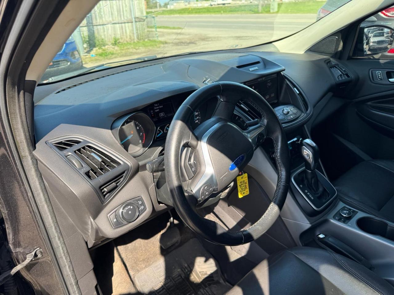 2013 Ford Escape SE, ONLY 148KMS, WELL MAINTAINED, CERTIFIED Photo