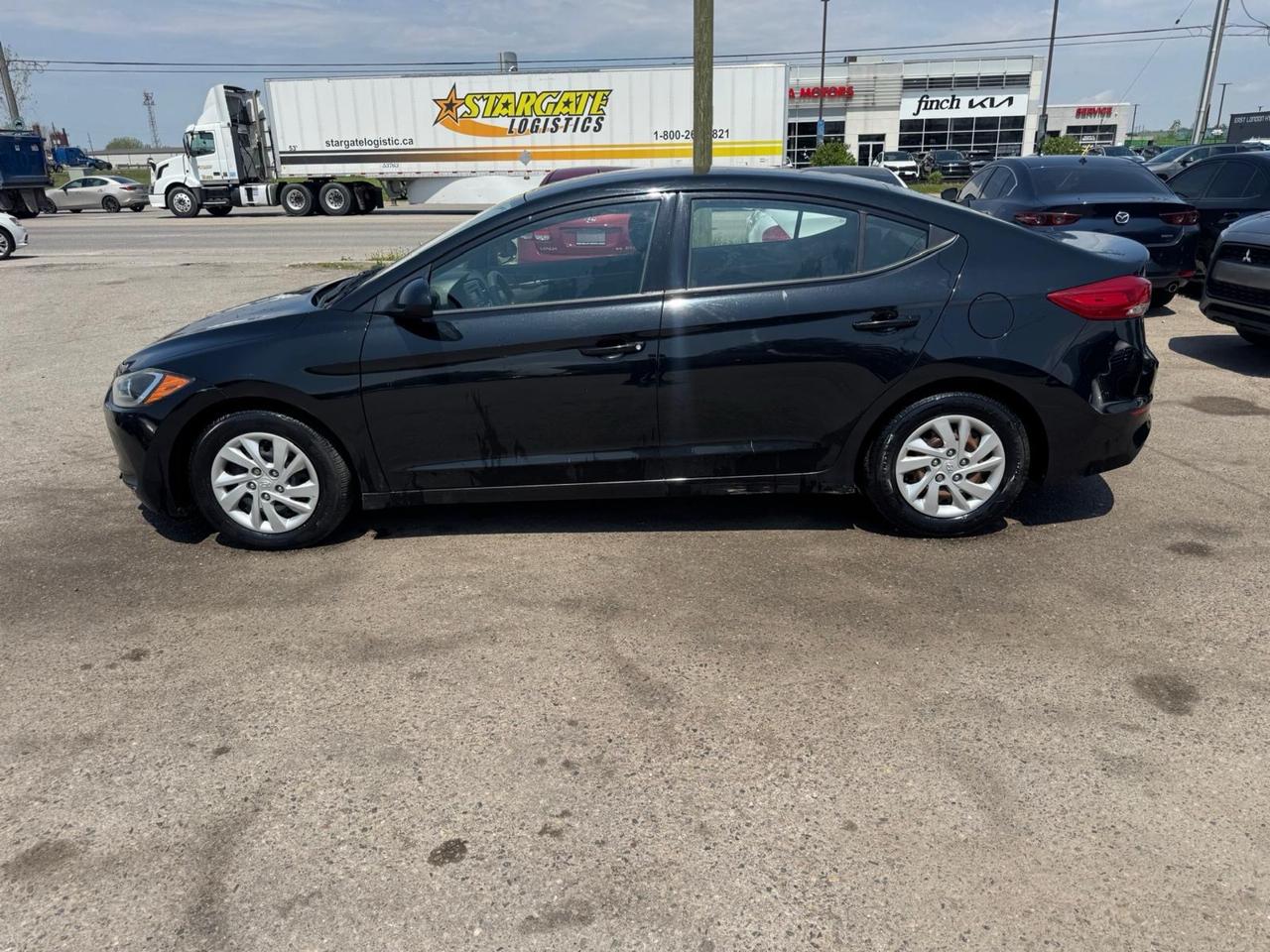 2017 Hyundai Elantra AS IS SPECIAL, LE, SEDAN, AUTO, 4 CYL Photo