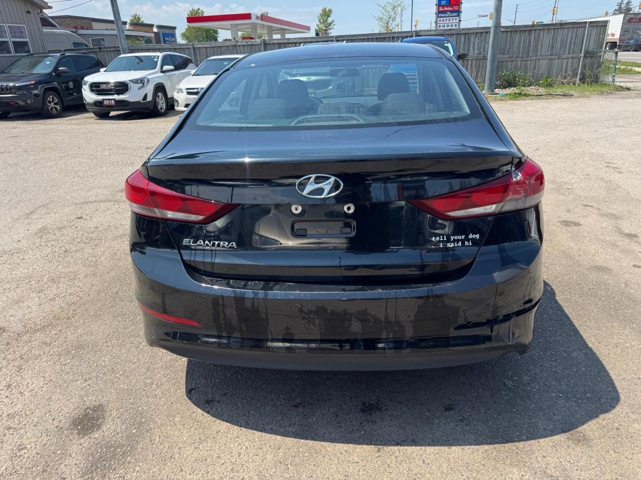 2017 Hyundai Elantra AS IS SPECIAL, LE, SEDAN, AUTO, 4 CYL Photo