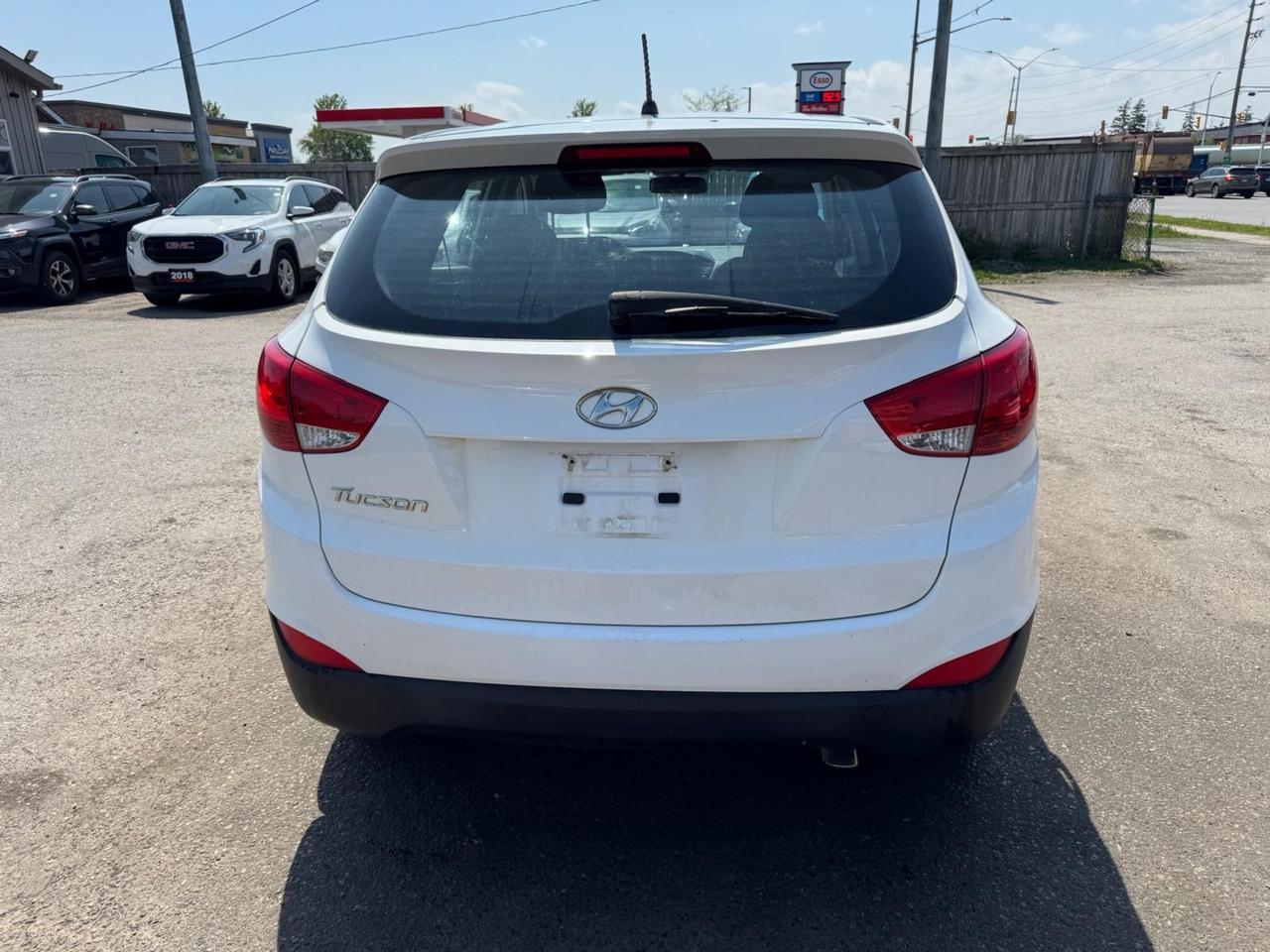 2015 Hyundai Tucson GL, SUV, MANUAL, ONLY 115KMS, 4 CYL, CERTIFIED Photo3