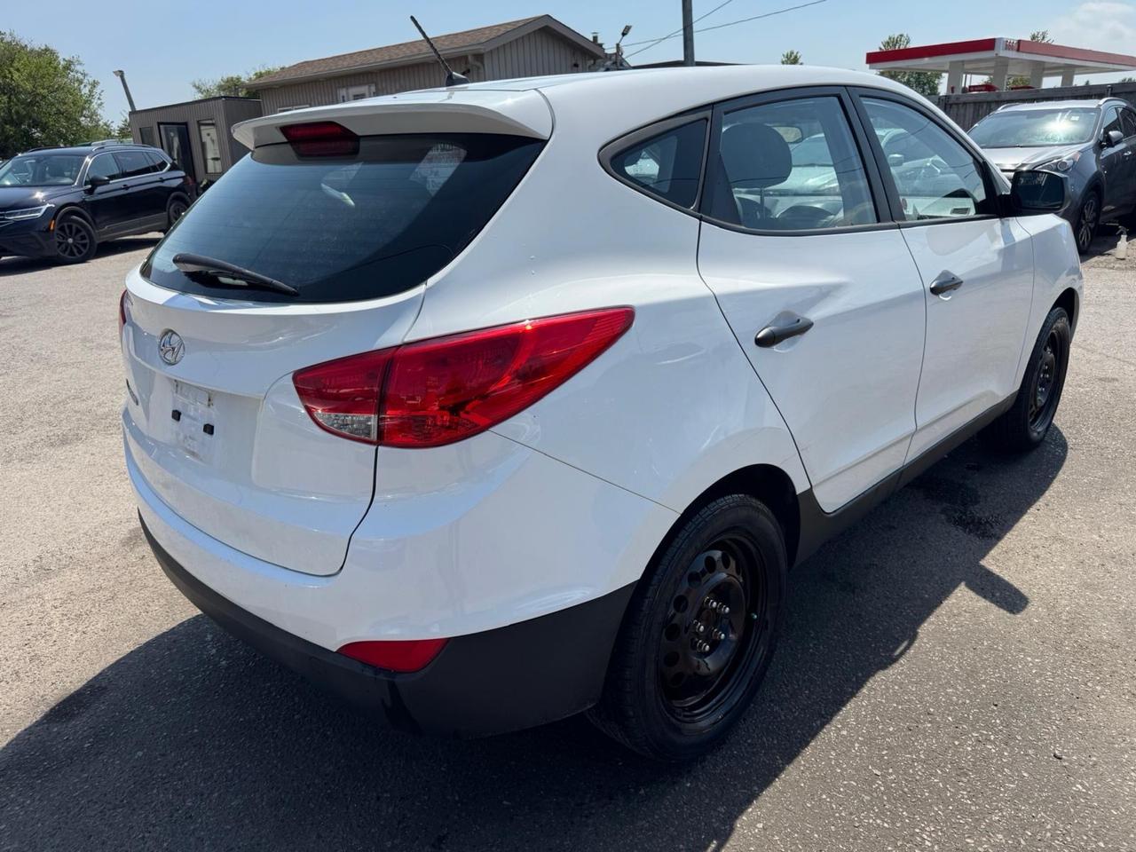 2015 Hyundai Tucson GL, SUV, MANUAL, ONLY 115KMS, 4 CYL, CERTIFIED Photo