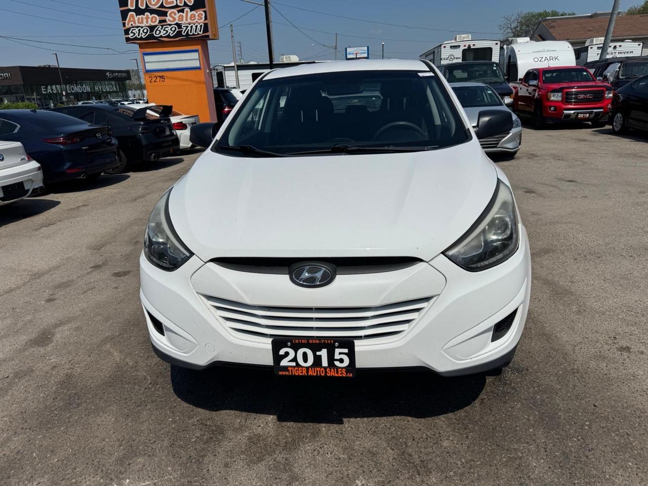 2015 Hyundai Tucson GL, SUV, MANUAL, ONLY 115KMS, 4 CYL, CERTIFIED Photo