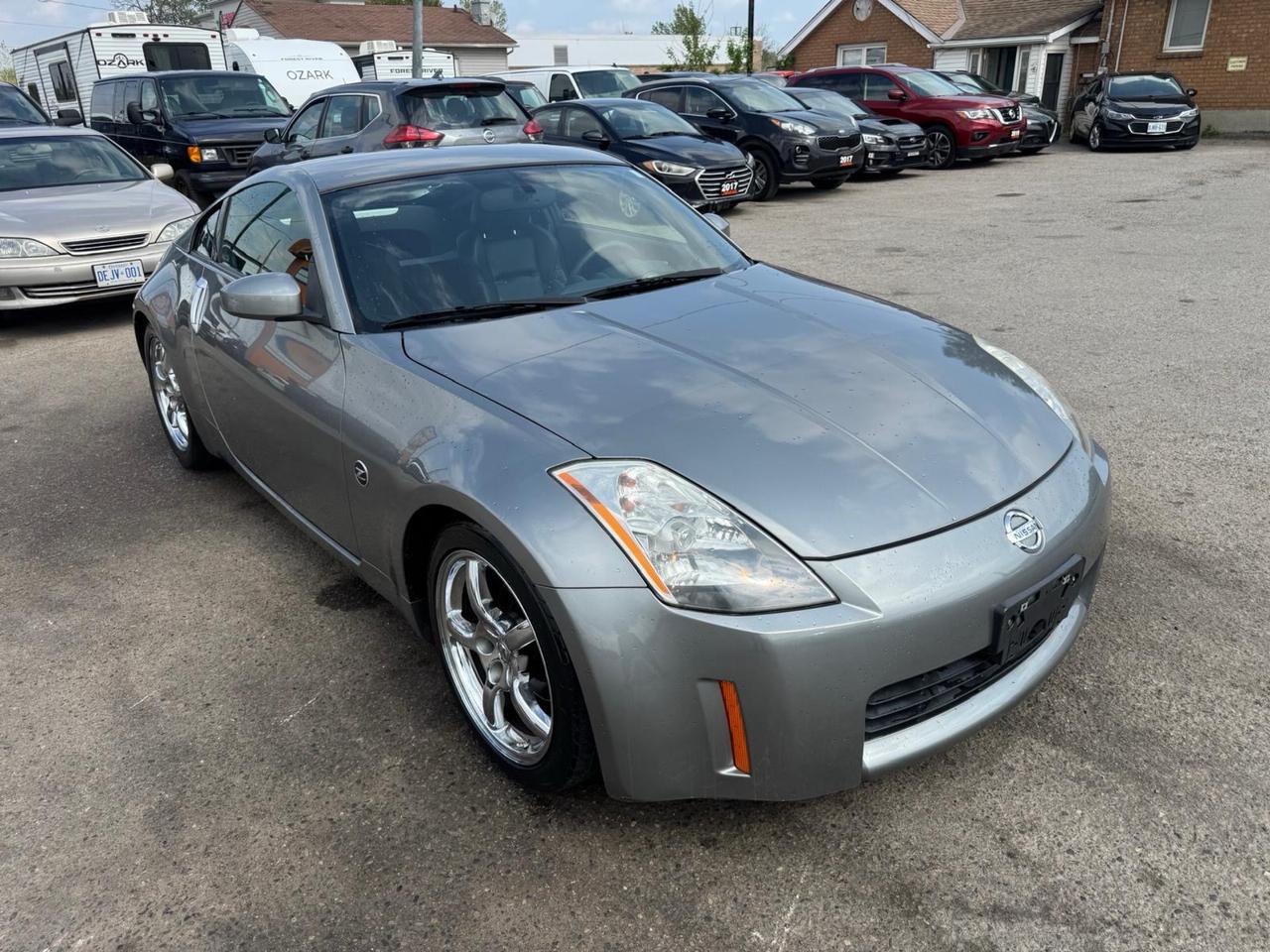 2003 Nissan 350Z TOURING, COUPE, ONLY 69,000KMS, VERY CLEAN, CERT Photo