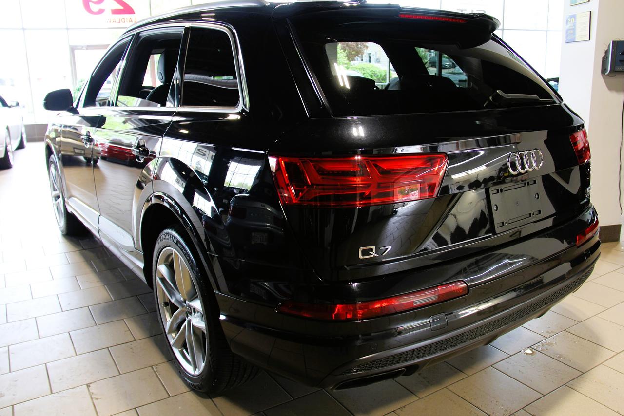 2017 Audi Q7 3.0T Technik S-Line Photo4