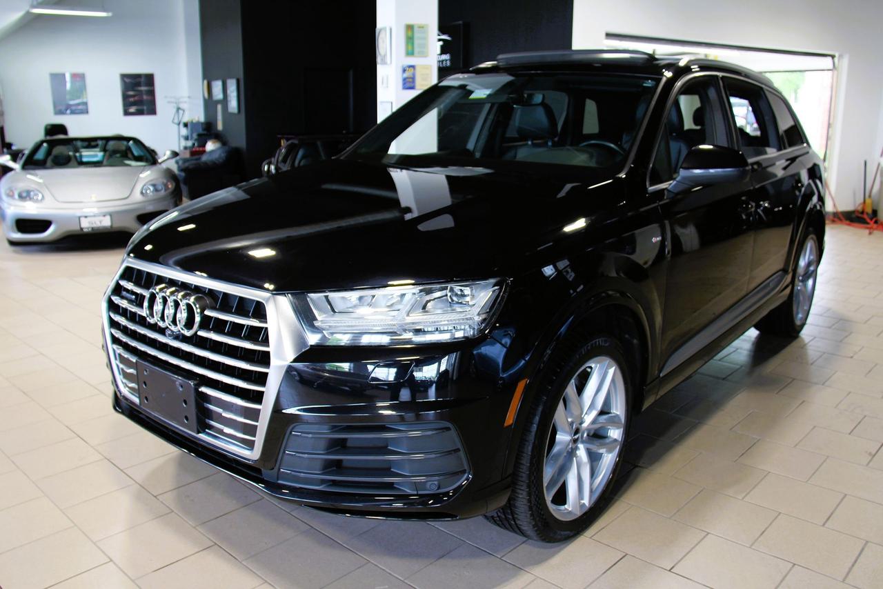 2017 Audi Q7 3.0T Technik S-Line Photo