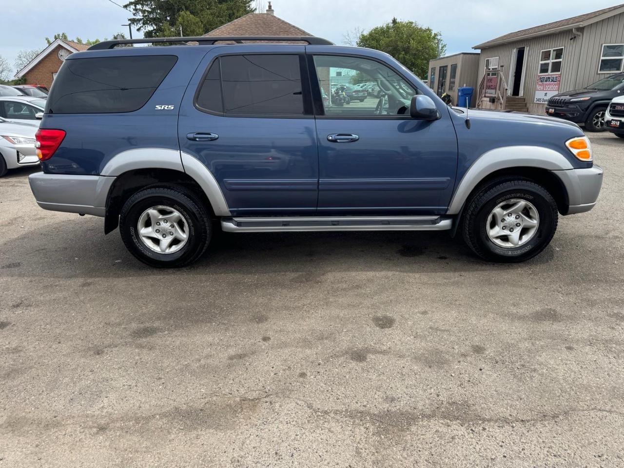 2001 Toyota Sequoia AS IS, SR5, WELL SERVICED, NO ACCIDENTS Photo