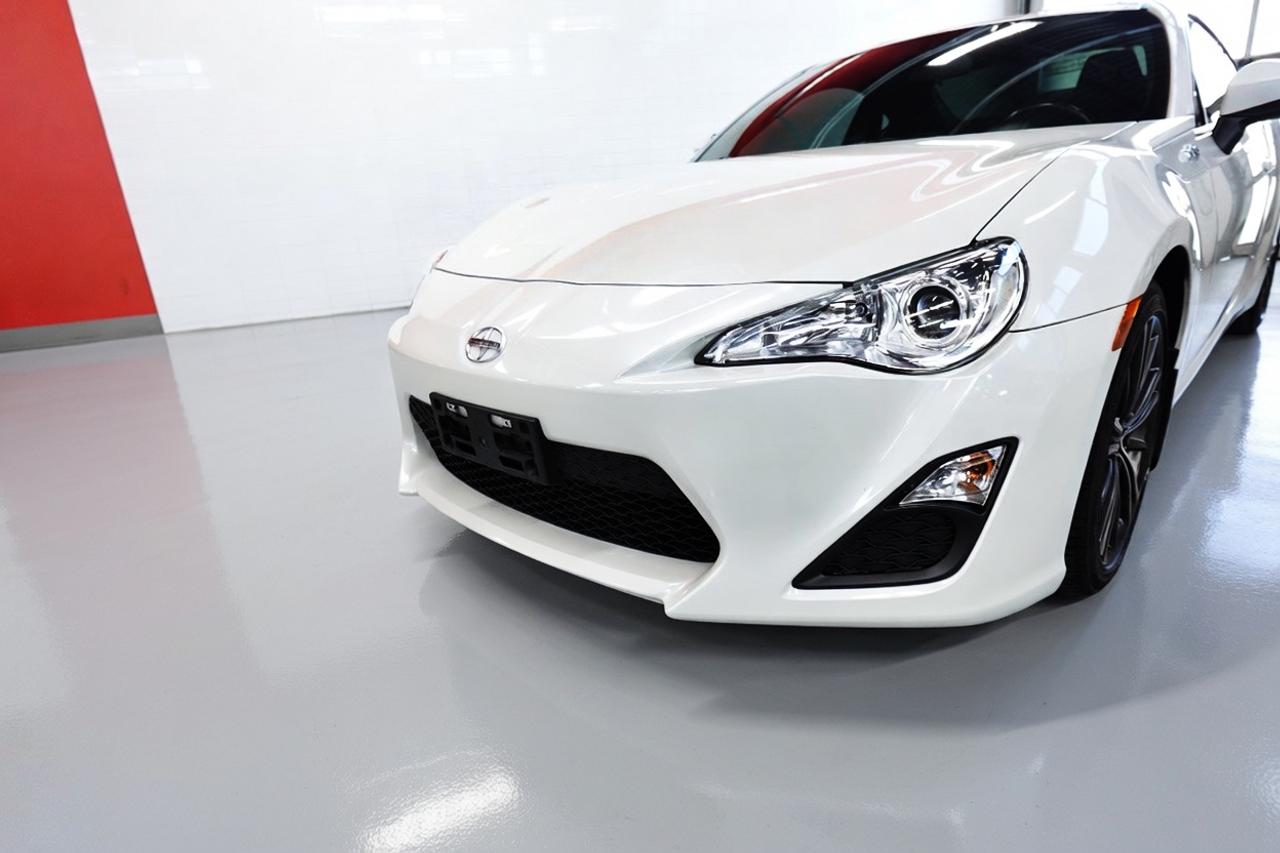 2016 Scion FR-S ONE OWNER.NO ACCIDENT,MINT CONDITION Photo