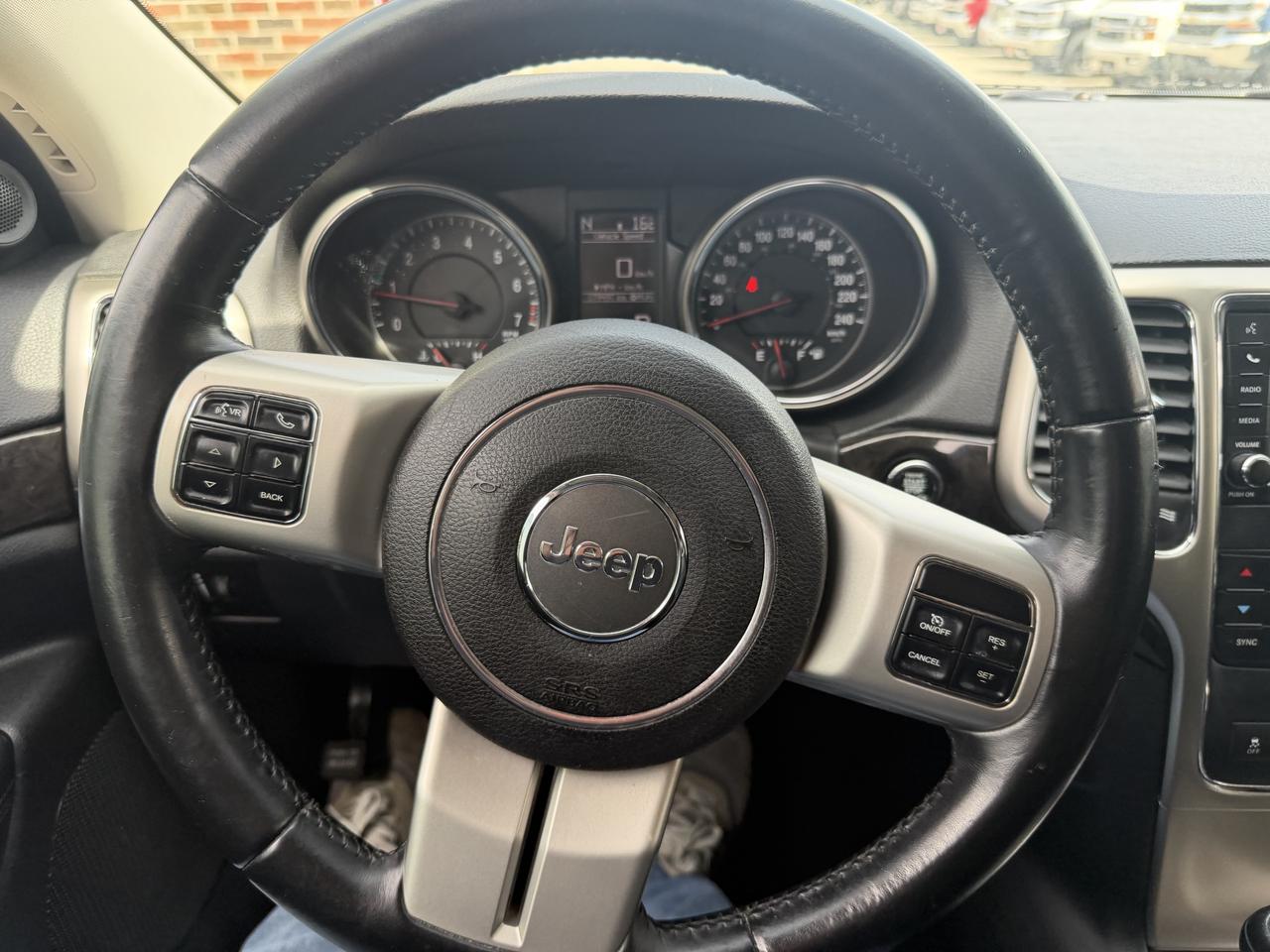 2011 Jeep Grand Cherokee Leather | Navi | One Owner Photo