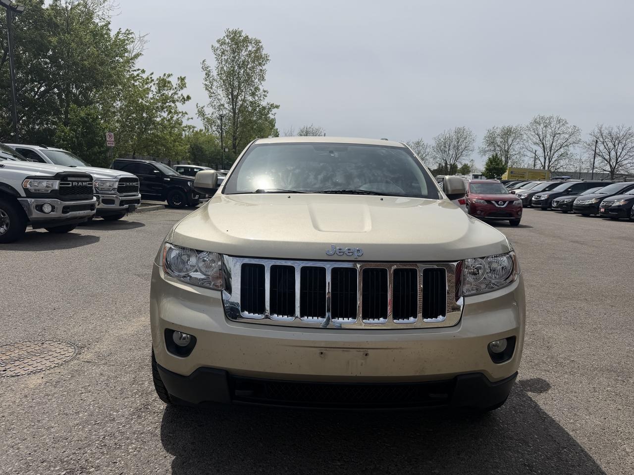 2011 Jeep Grand Cherokee Leather | Navi | One Owner Photo