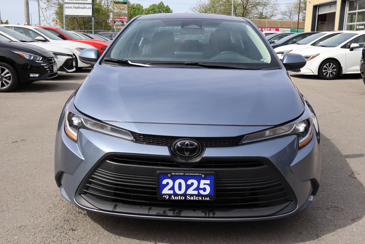 2025 Toyota Corolla LE Plus Sunroof Photo