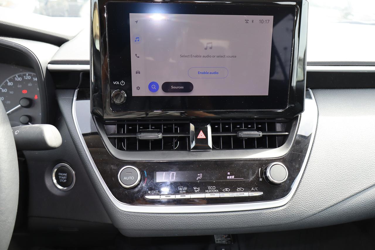 2025 Toyota Corolla LE Plus Sunroof Photo