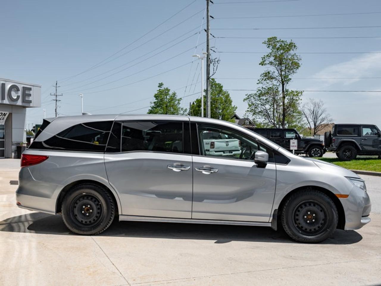 2022 Honda Odyssey Touring Photo