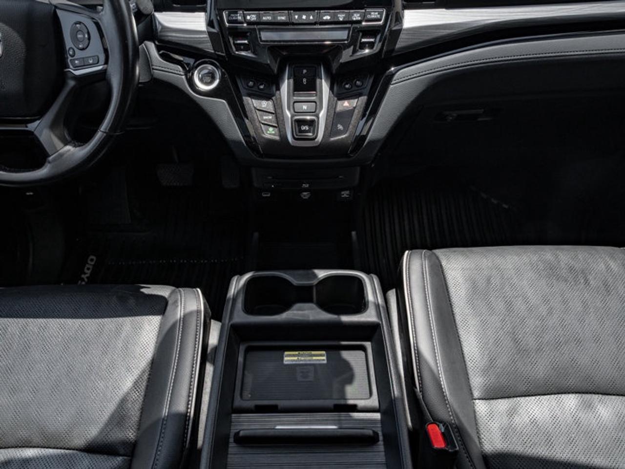 2022 Honda Odyssey Touring Photo