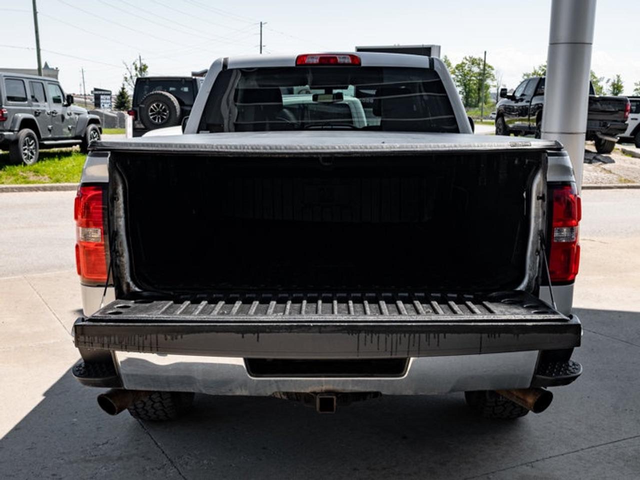 2015 GMC Sierra 1500 SLE Photo