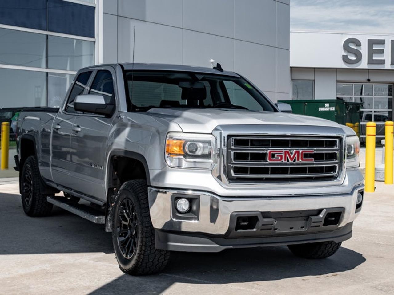 2015 GMC Sierra 1500 SLE Photo