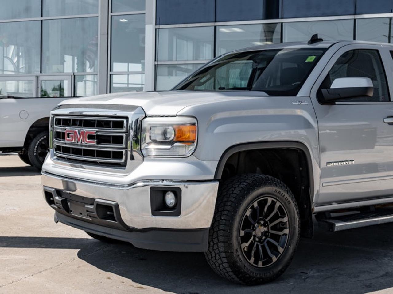 2015 GMC Sierra 1500 SLE Photo