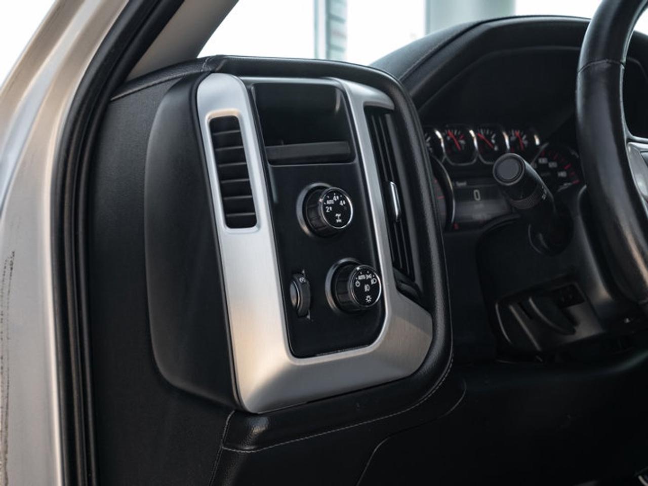 2015 GMC Sierra 1500 SLE Photo