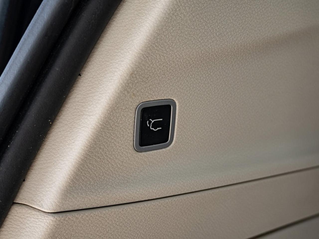 2017 Chrysler Pacifica Touring-L Photo